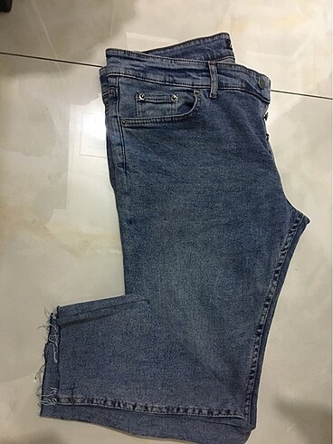 33 Beden mavi Renk Zara jean kot