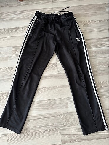 Adidas eşofman altı