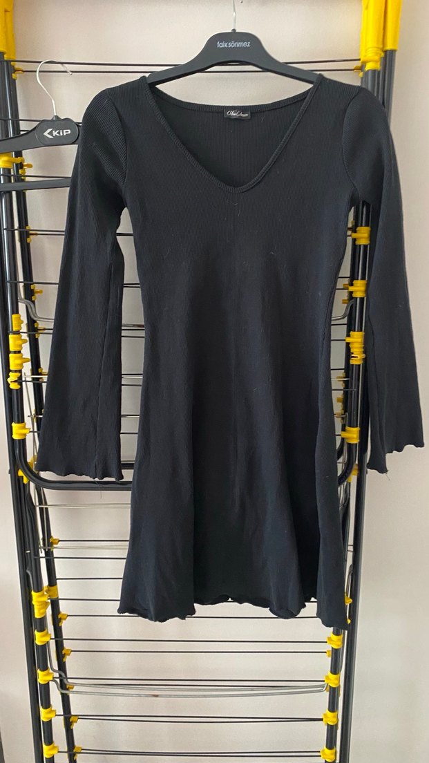 Siyah V Yakalı Kadın Triko Elbise - Görsel 2