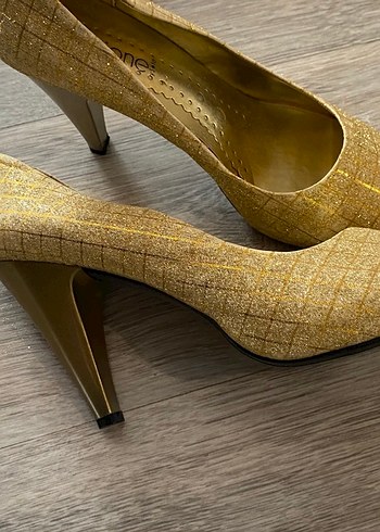 Kadın iki çift abiye ayakkabı - Görsel 3