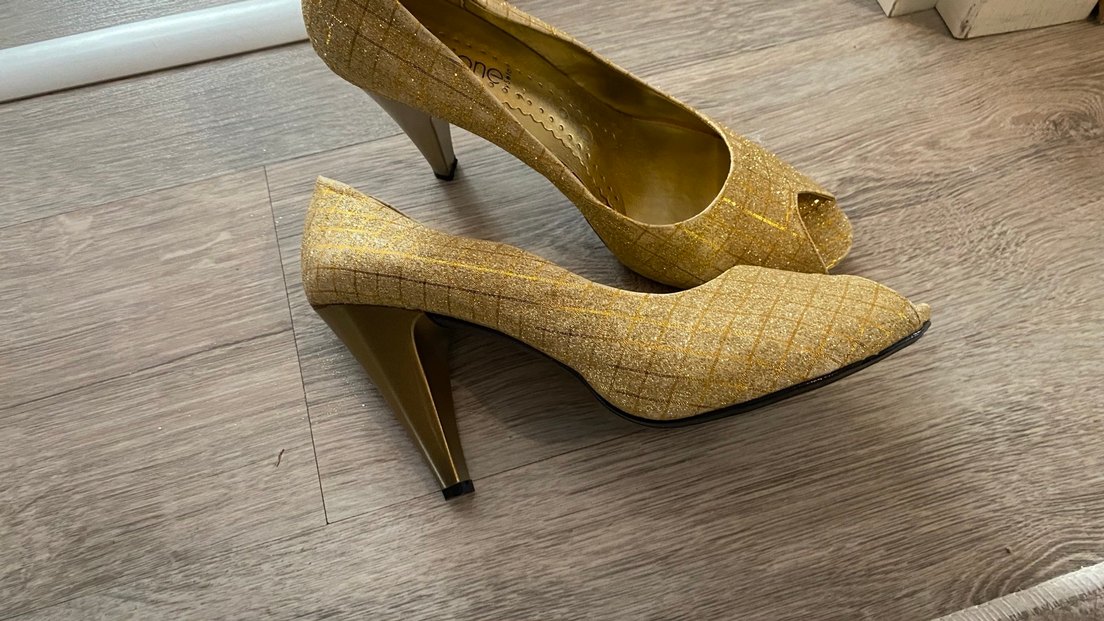 Kadın iki çift abiye ayakkabı - Görsel 3