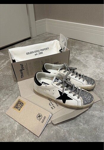 Golden Goose
