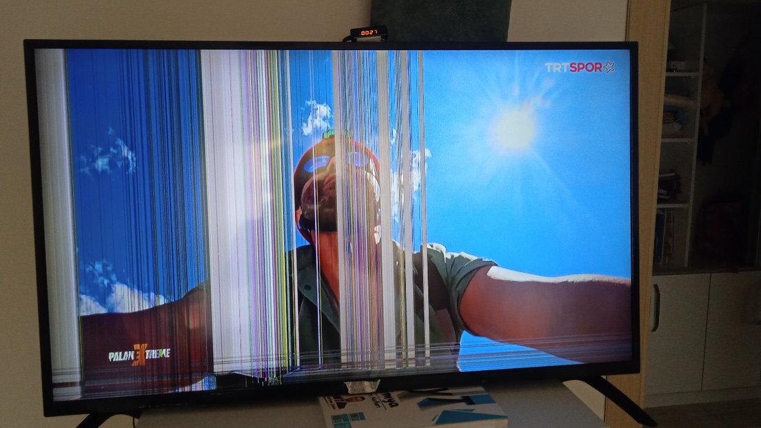 Philips 43 inç Hasarlı televizyon - Görsel 2