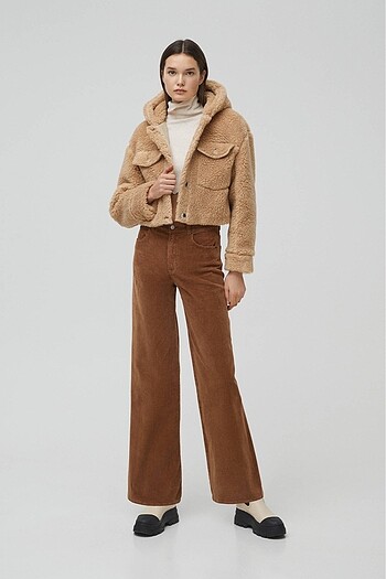Pull and Bear Pull And Bear Kapüşollu Kürklü Crop Ceket
