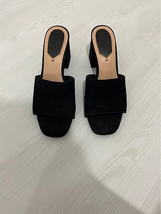 Stradivarius siyah terlik