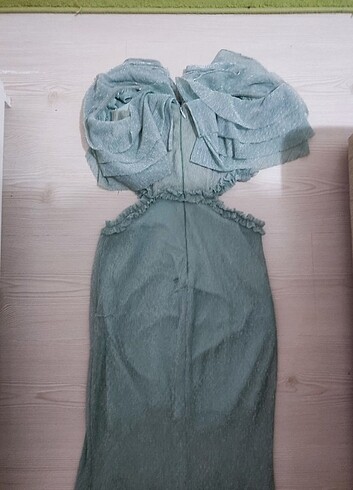 YEŞİL ELBİSE - Görsel 5