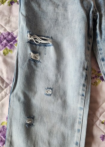 Nakışlı Mavi kadın jean - Görsel 3