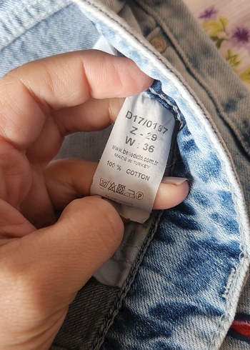 Nakışlı Mavi kadın jean - Görsel 5