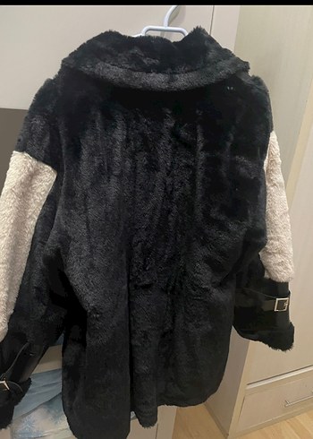 Kürk Detaylı Siyah Deri Midi Ceket - Görsel 2