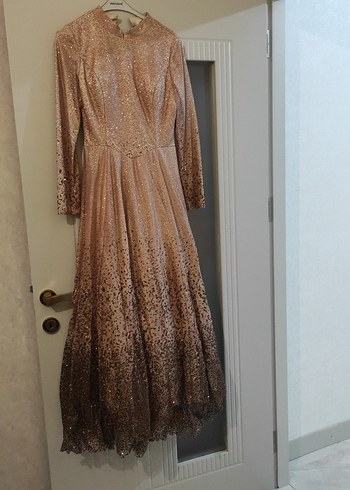 Uzun Parlak vizon kadın Abiye Elbise 38 beden - Görsel 2