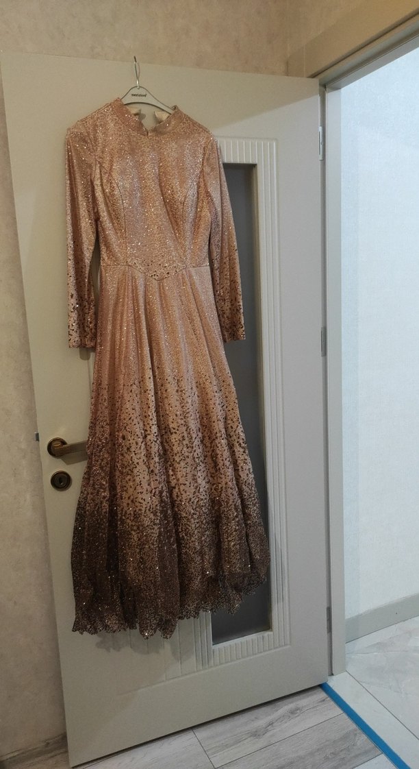 Uzun Parlak vizon kadın Abiye Elbise 38 beden - Görsel 2