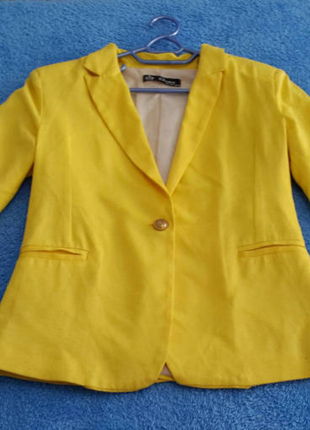 Sarı Ceket