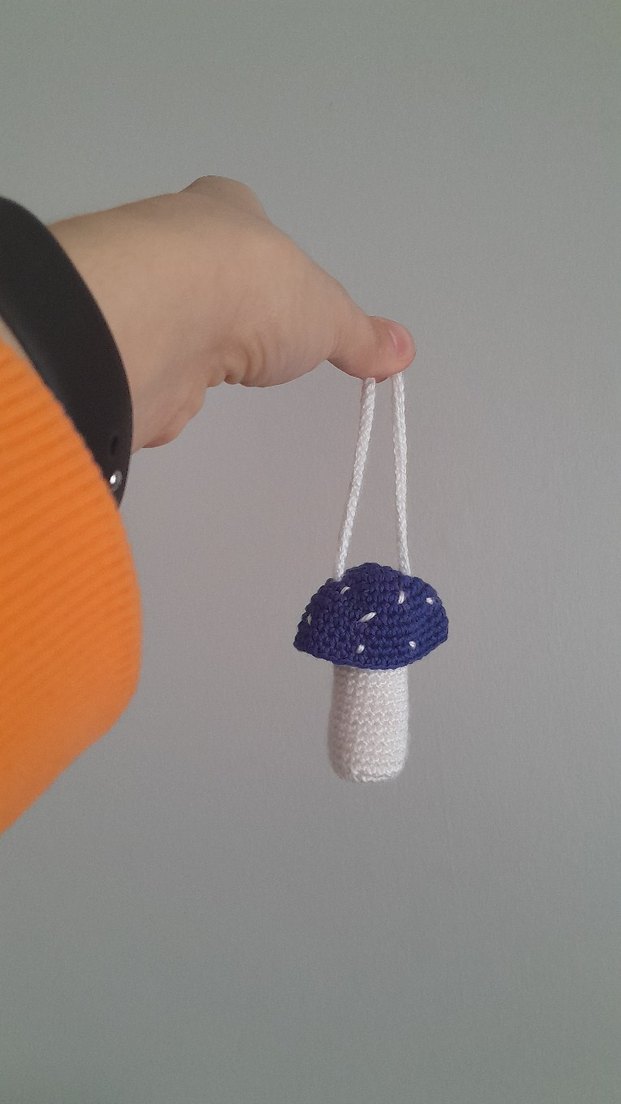 Mantar Lipstick ve Minimalist Anahtarlık - Görsel 2