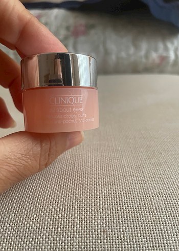 Clinique All About Eyes Göz Çevresi Kremi 5 ml - Görsel 6