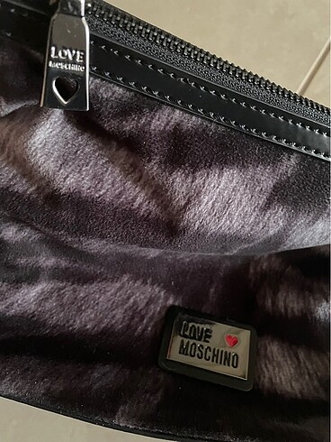 Love Moschino kadın el çantası portföy - Görsel 3