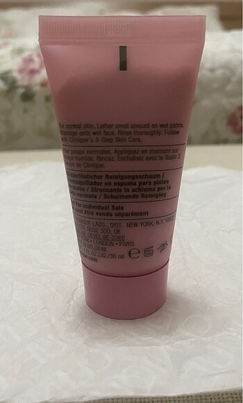 Clinique yüz temizleme köpüğü 30 ml - Görsel 3