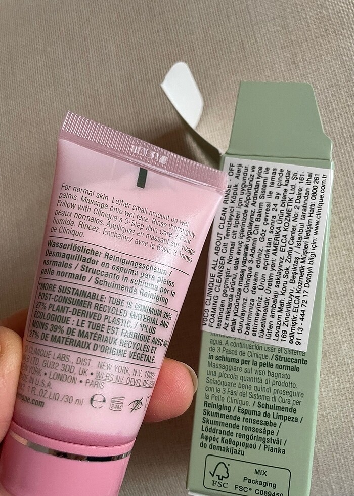 Clinique yüz köpük temizleyici - Görsel 3