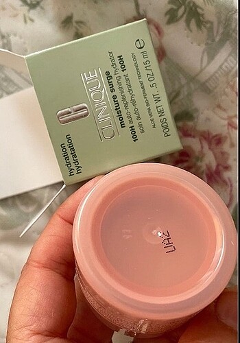 Clinique yüz nemlendirici krem 15 ml - Görsel 6