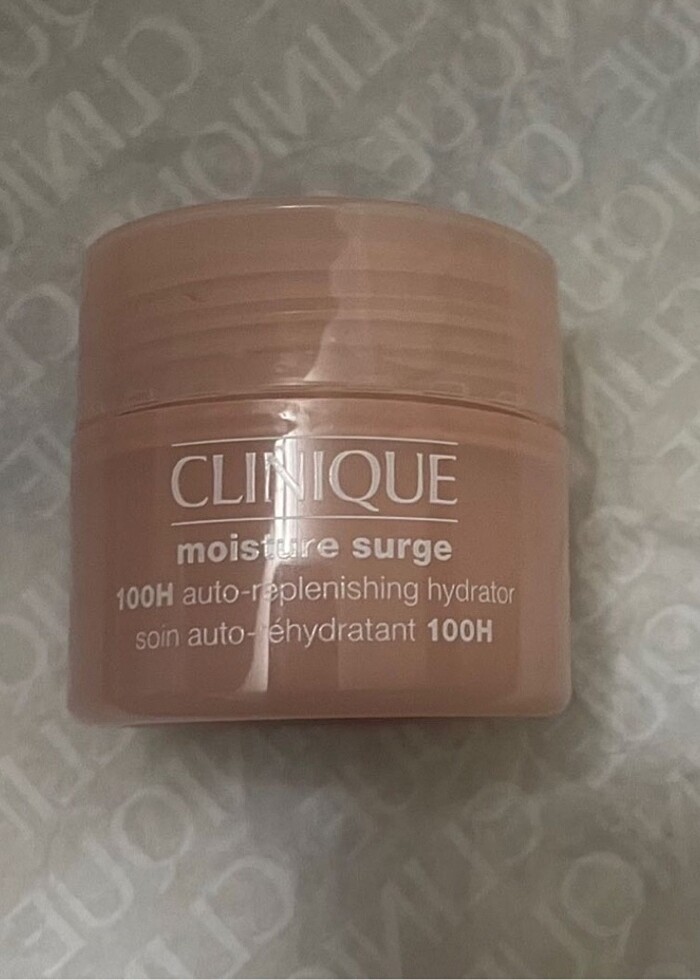 Clinique nemlendirici yüz kremi 15 ml - Görsel 3