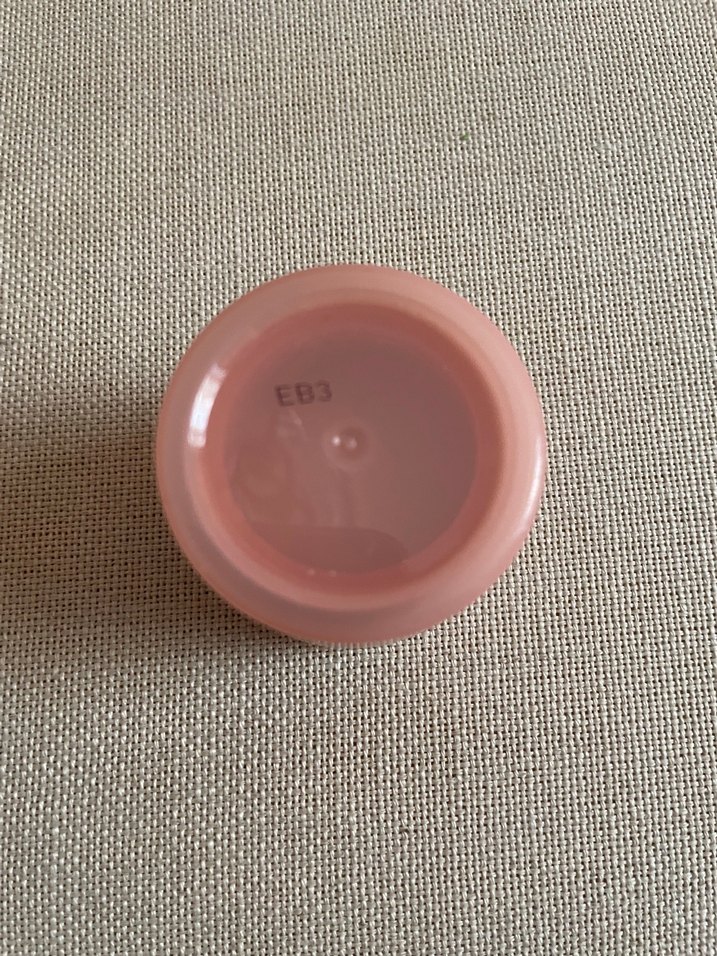 Clinique nemlendirici yüz kremi 15 ml - Görsel 5