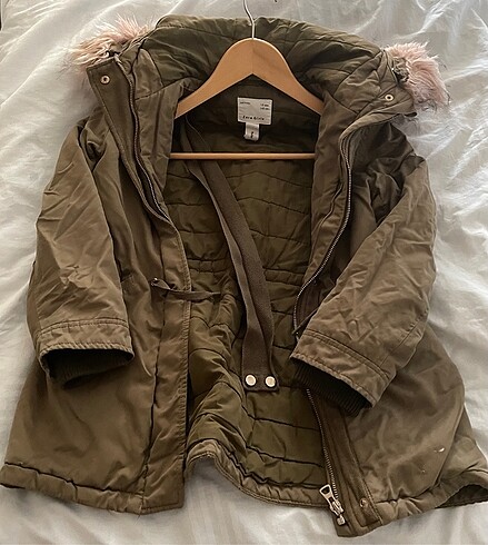 10 Yaş Beden haki Renk Zara kız çocuk parka