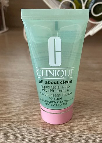 Clinique All About Clean Yüz Temizleyici Jel 30 ml