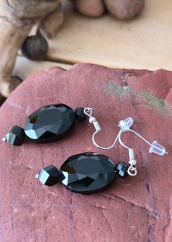 Siyah Boncuklu Gotik Midi Küpe - Görsel 5