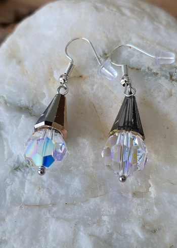 Beyaz Renkli Midi Boncuklu Küpe - Görsel 9