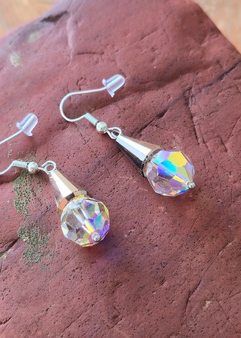 Beyaz Renkli Midi Boncuklu Küpe - Görsel 3