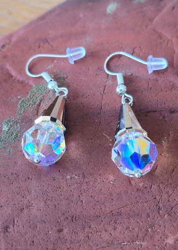 Beyaz Renkli Midi Boncuklu Küpe - Görsel 4