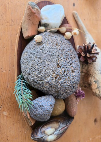 Dekoratif Gözenekli Gri Taş ve Doğal Objeler - Görsel 4