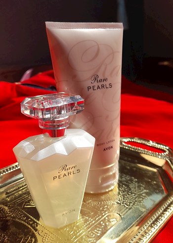 2 li Avon Rare Pearls Kadın Parfüm ve Vücut Losyonu