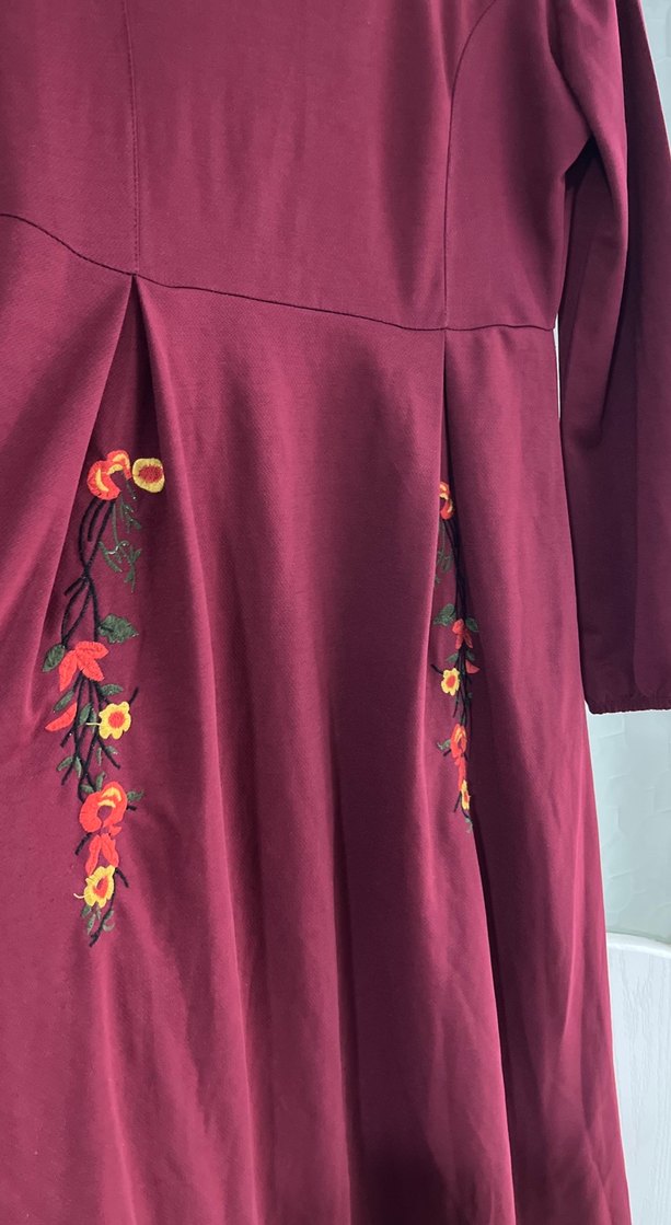 Bordo Nakışlı Uzun Elbise - Görsel 3