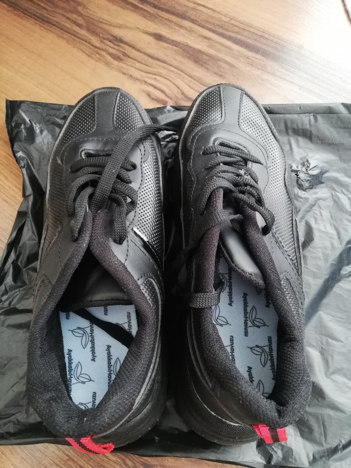 Siyah Kadın Spor Ayakkabı - Görsel 2