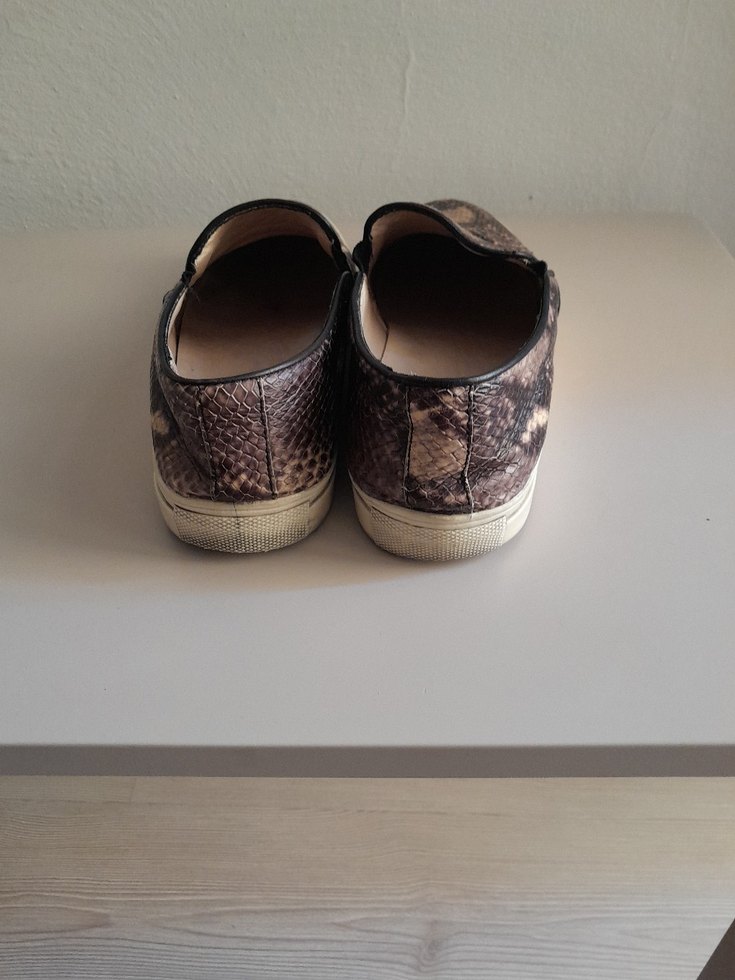 HOTİÇ. Kadın Yılan Desenli çok rahat ayakkabı. Makul ürün. - Görsel 5