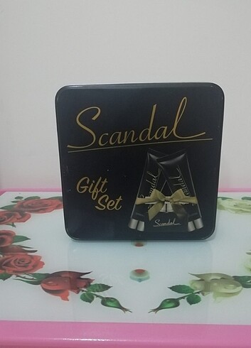 Farmasi FARMASİ SCANDAL 50 ML BAYAN PARFÜM