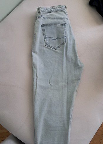 Colin's Colins 896 Maria mom fit jean