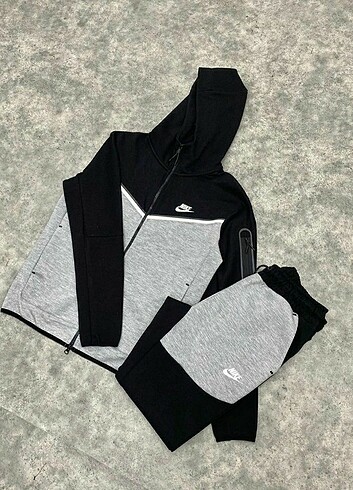 DEV KAMPANYA NİKE TECH FLEECE TAKIM