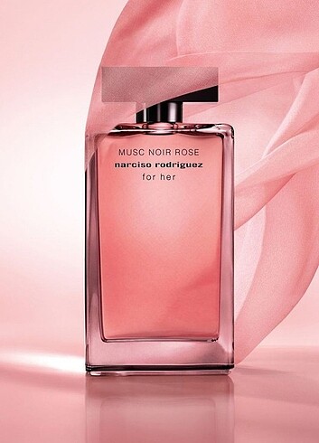 Narciso Rodriguez For Her Musc Noir Rose EDP 100ML Kadın Parfümü