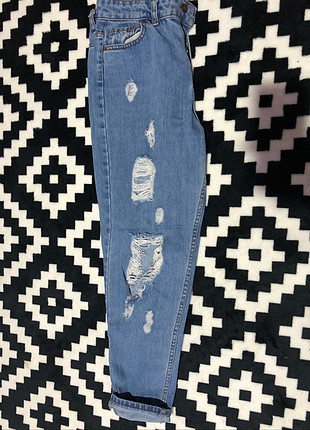 Zara Yırtık detay yüksek bel mom