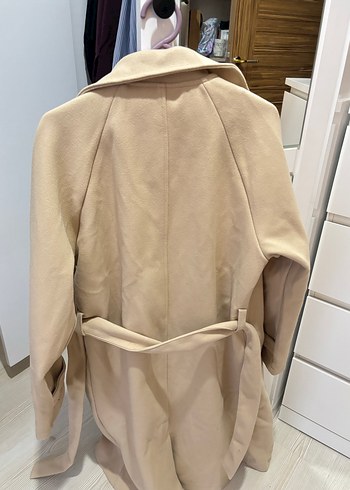 Bej Uzun Düğmeli Kadın Kaban - Görsel 4