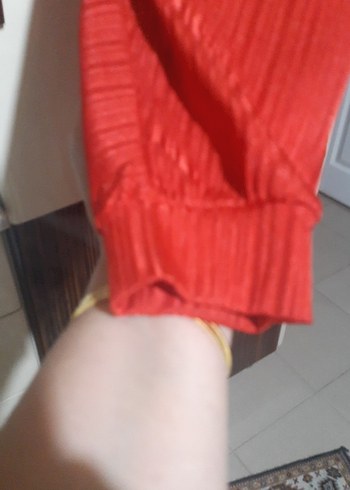 52 Beden Kırmızı Piliseli Uzun Kollu Kadın Tunik