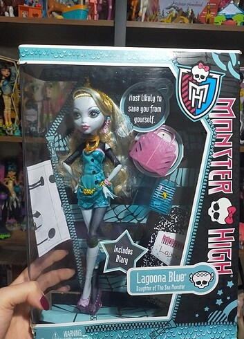 Monster High Monster high lagoona blue schools out