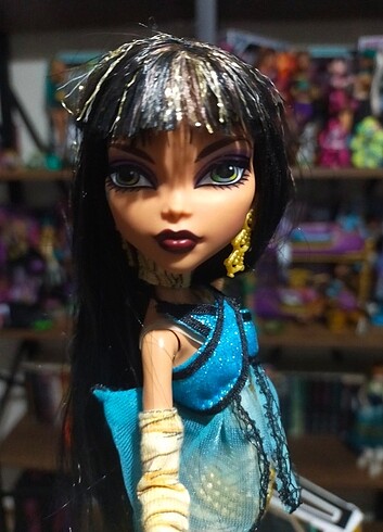 Monster High Monster high cleo basic siyah lastikli 
