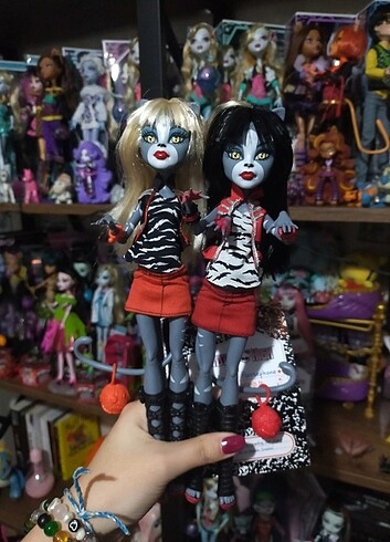 Monster high İkizler 