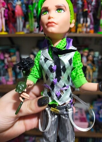 Beden Renk Monster high dawn of dance deuce