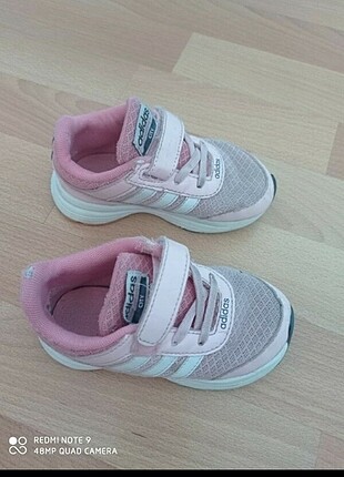Adidas spor ayakkabi