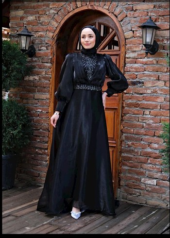 Uzun Siyah Abiye Elbise