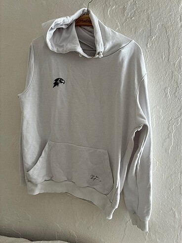 l Beden #Sergen Yalçın imzalı sweatshirt