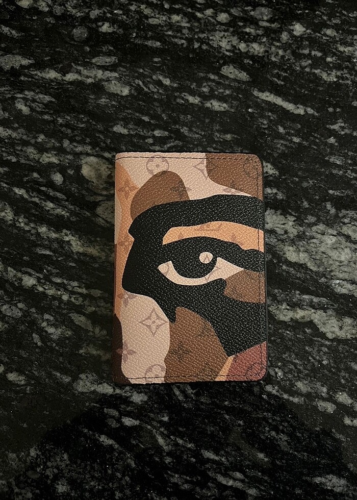 İthal deri Louis Vuitton kartlık - Görsel 2